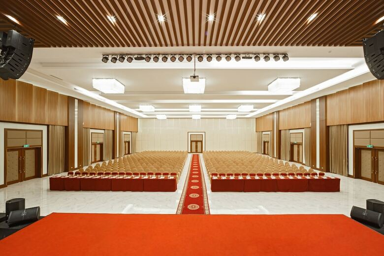 Muong Thanh Holiday Moc Chau Hotel
