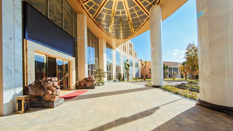 Muong Thanh Holiday Moc Chau Hotel