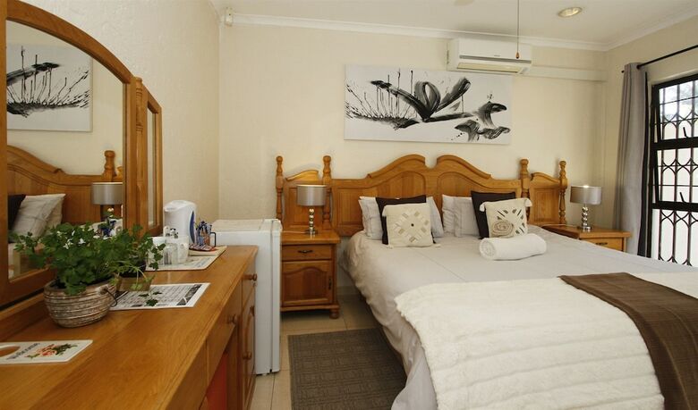 Hotel La Dolce Vita Guest House
