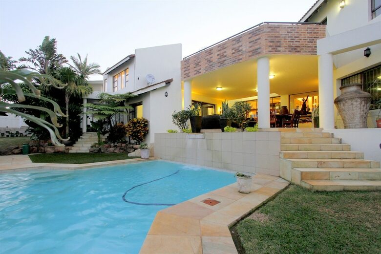Hotel La Dolce Vita Guest House