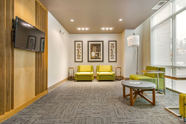 Hotel Holiday Inn Express & Suites Carrollton West
