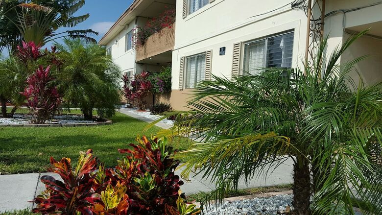 Parkway Inn Airport Motel Miami