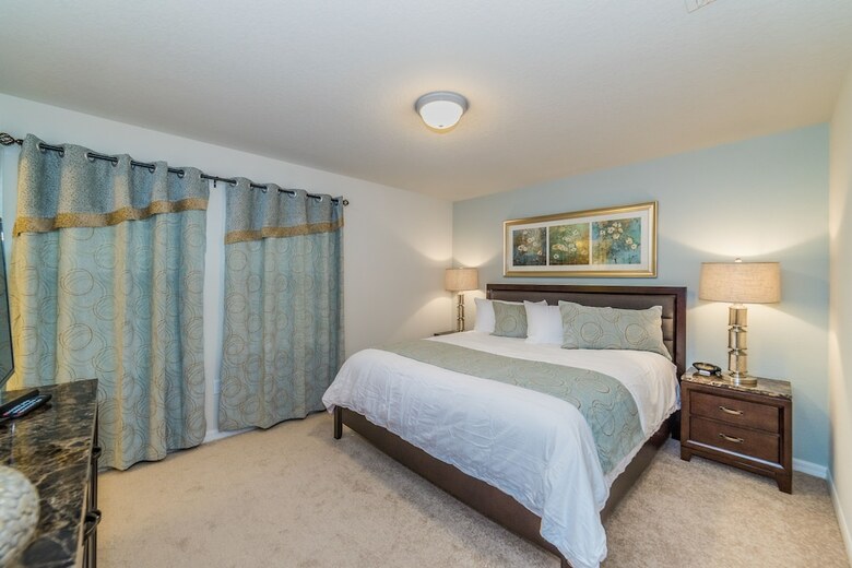 Windsor At Westside Resort By Global Resort Homes