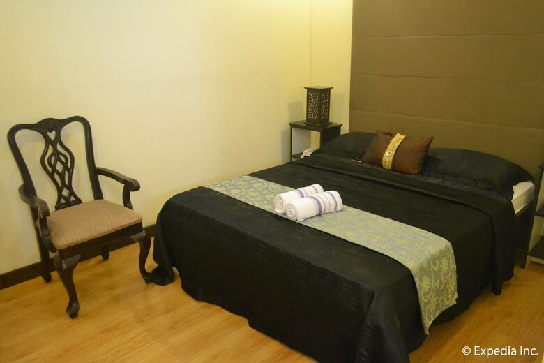 Hotel Twin Pines Suites