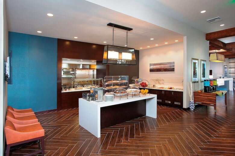 Hotel Hilton Garden Inn Burbank Downtown, Ca