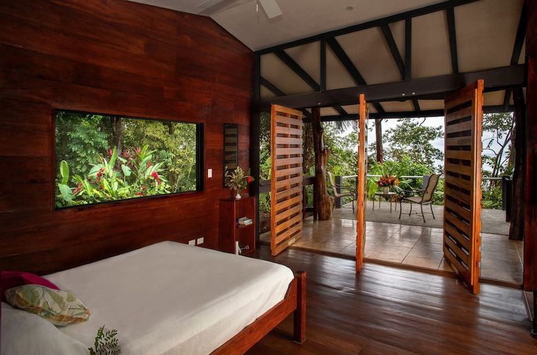 Posada Tiskita Jungle Lodge
