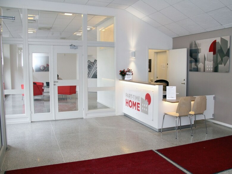 Apartamentos Part-time Home Hotel Rotebro Station