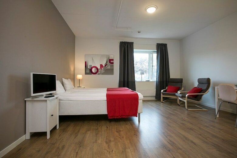 Apartamentos Part-time Home Hotel Rotebro Station