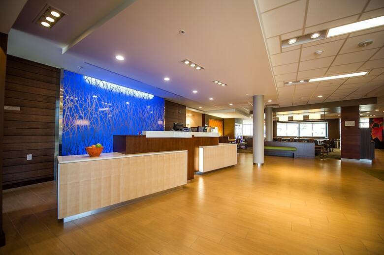 Hotel Fairfield Inn & Suites Cambridge