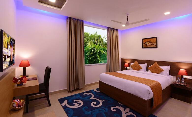 Hotel Clarks Inn Hampi