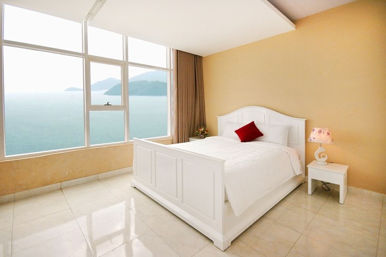 Handy Holiday Nha Trang Beach Apartment
