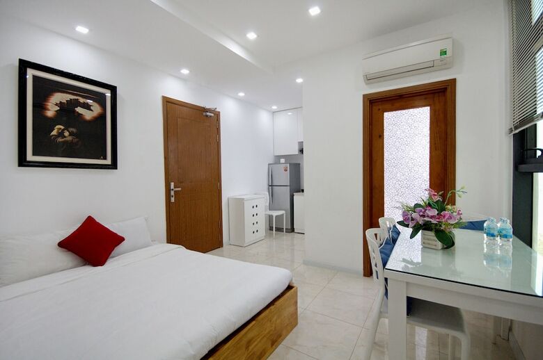 Handy Holiday Nha Trang Beach Apartment