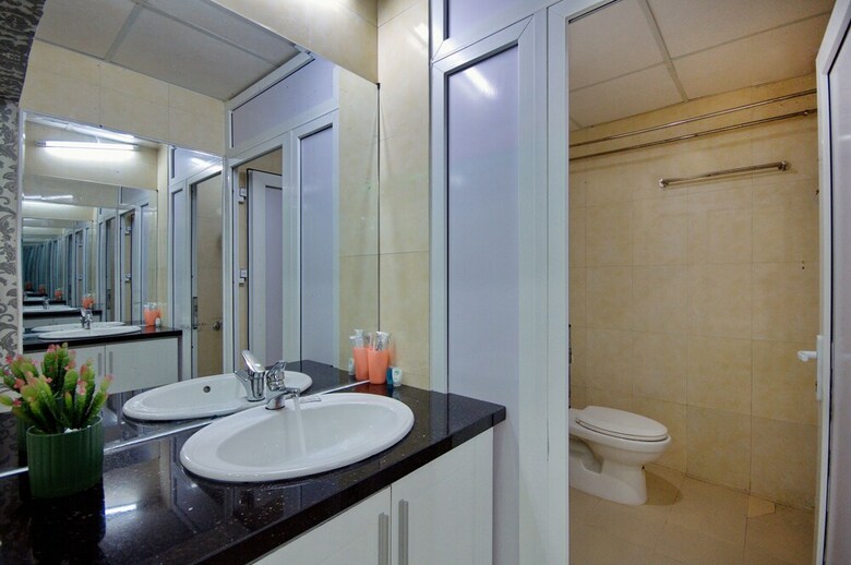 Handy Holiday Nha Trang Beach Apartment
