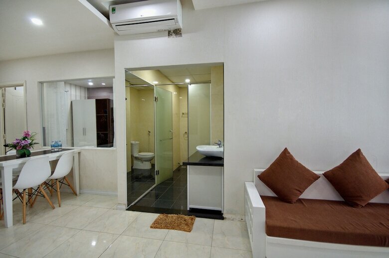 Handy Holiday Nha Trang Beach Apartment