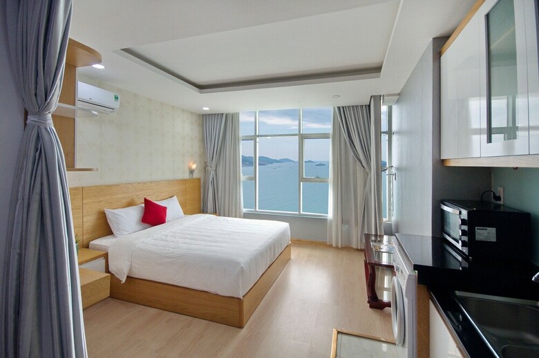 Handy Holiday Nha Trang Beach Apartment