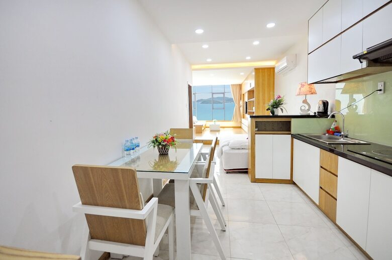Handy Holiday Nha Trang Beach Apartment
