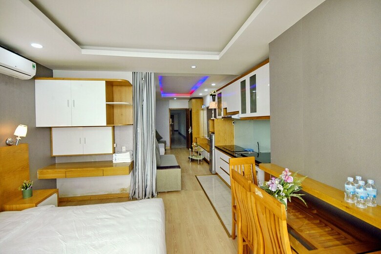 Handy Holiday Nha Trang Beach Apartment