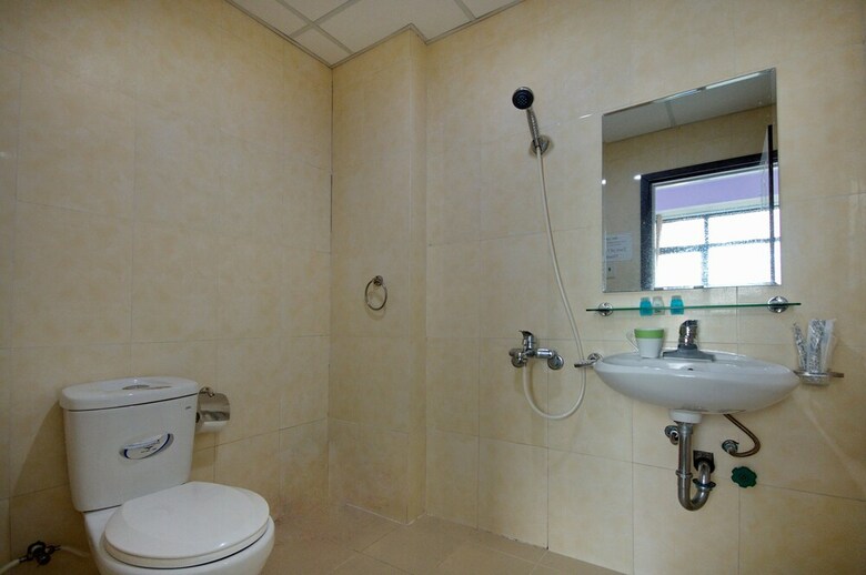 Handy Holiday Nha Trang Beach Apartment