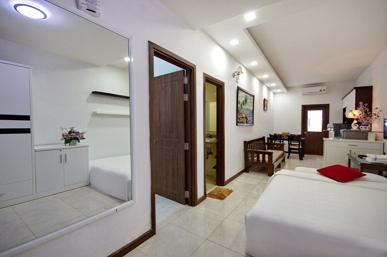 Handy Holiday Nha Trang Beach Apartment