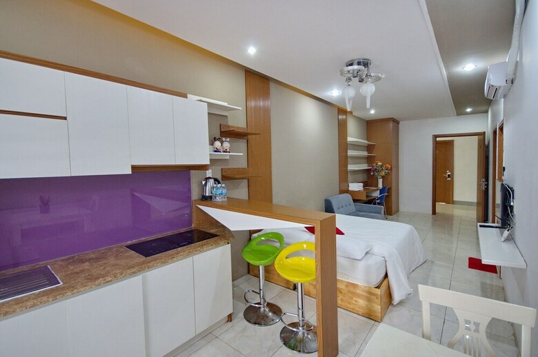 Handy Holiday Nha Trang Beach Apartment