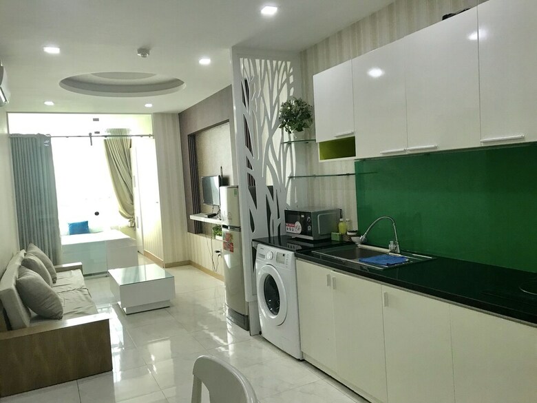 Handy Holiday Nha Trang Beach Apartment