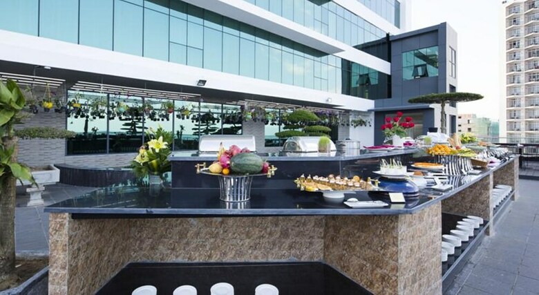 Handy Holiday Nha Trang Beach Apartment
