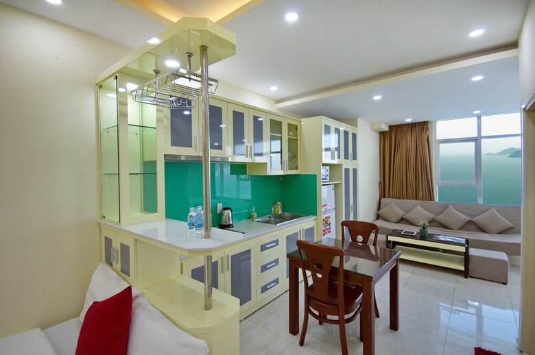 Handy Holiday Nha Trang Beach Apartment