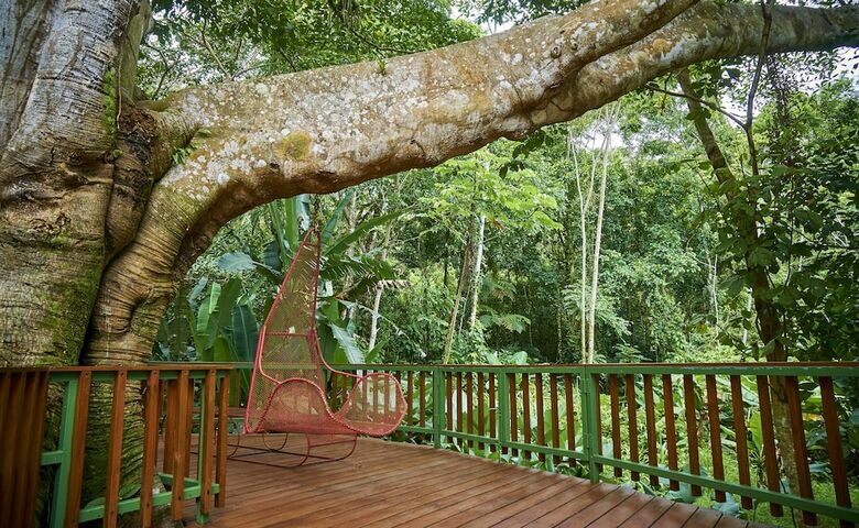 Hotel Manoas Luxury Camping And Villa Rentals