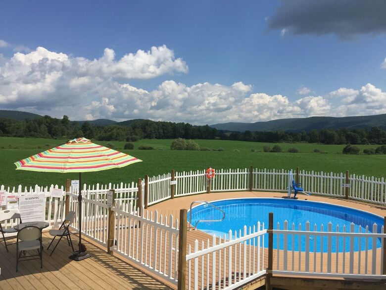 Motel Apple Inn And Suites Cooperstown Area