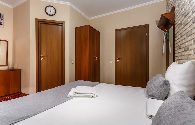 Mayak Hotel