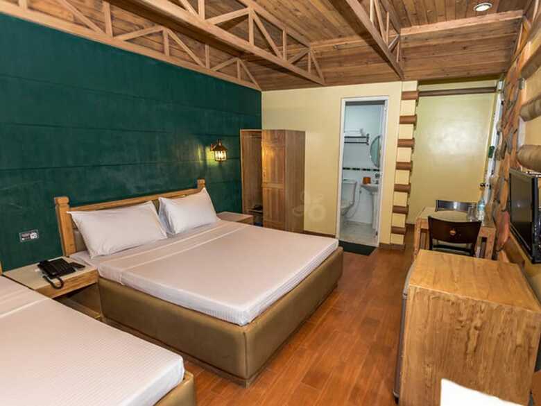 Urban Travellers Hotel