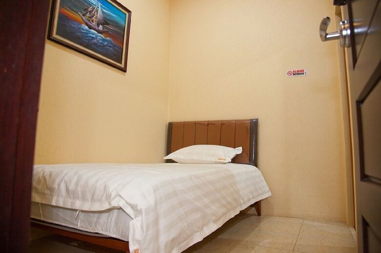 Hotel Rumah Shinta