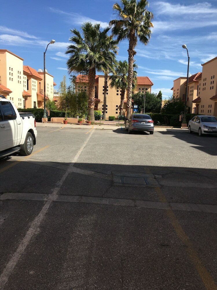 Apartamentos Suites Cervantes