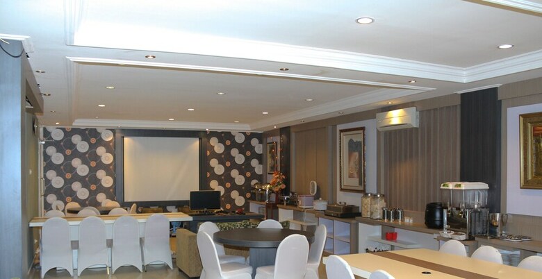Hotel Airy Syariah Bandara Juanda Sidoarjo