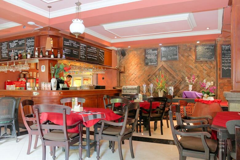 Hotel Airy Legian 83 Kuta Bali