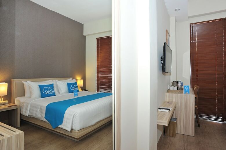Hotel Airy Premier Ubud Simpang Hanoman Monkey Forest Bali
