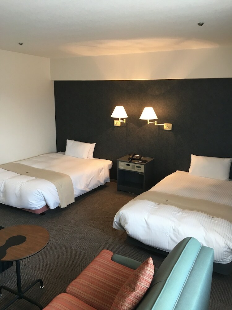 Green Rich Hotel Nishitetsu Ohashi Ekimae