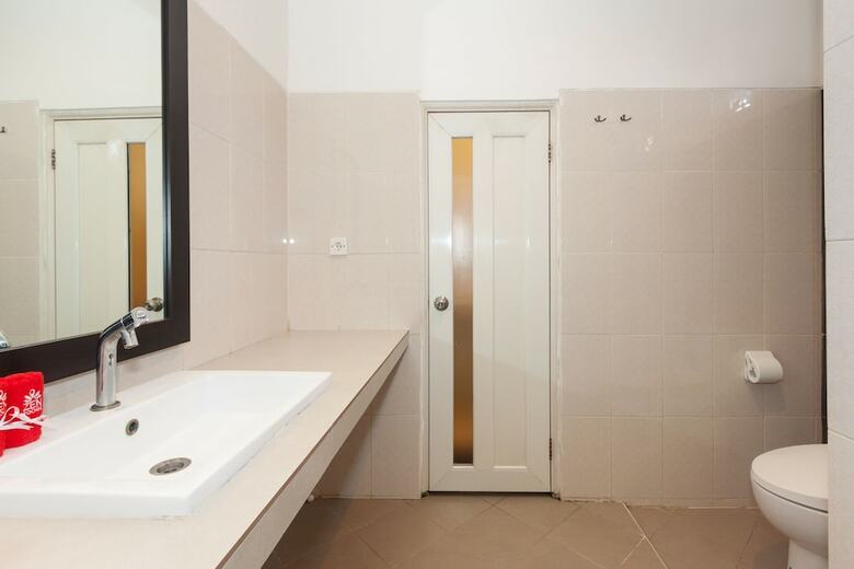 Hotel Zen Rooms Jimbaran Merajapati