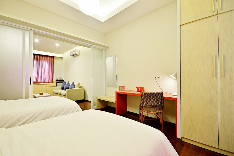 Hotel Zen Premium Kemang Pejaten