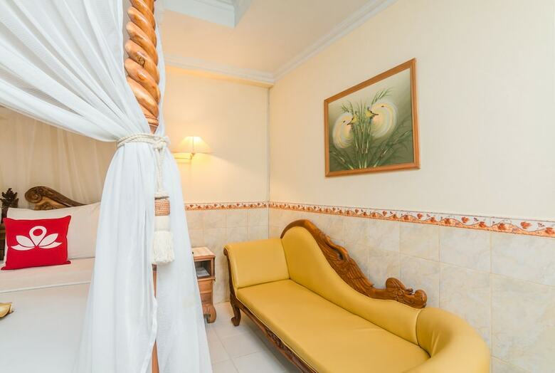 Hotel Zen Rooms Kuta Jenggala Beach
