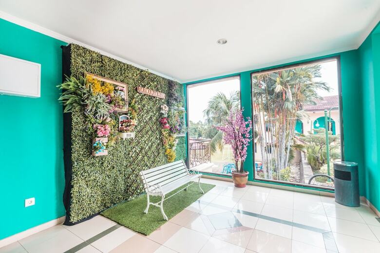 Capital O 1662 Ole Suites Hotel