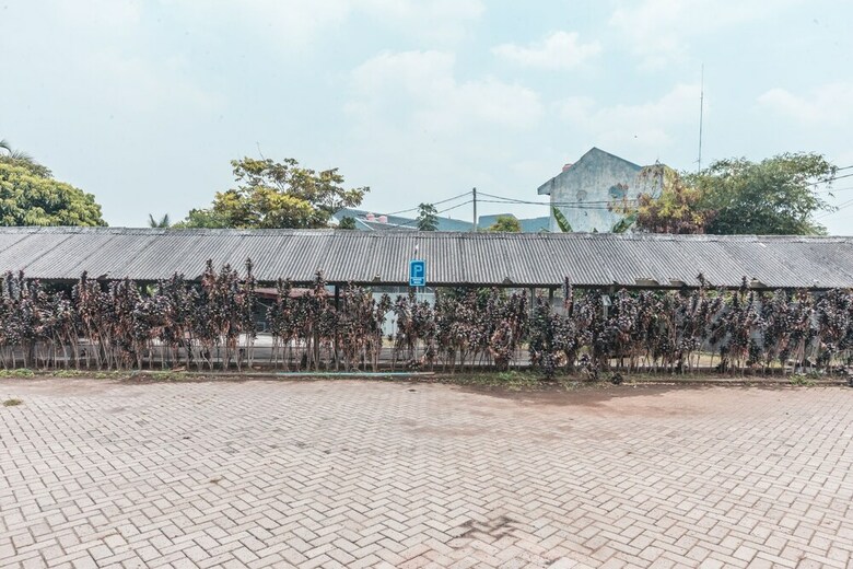 Capital O 1662 Ole Suites Hotel