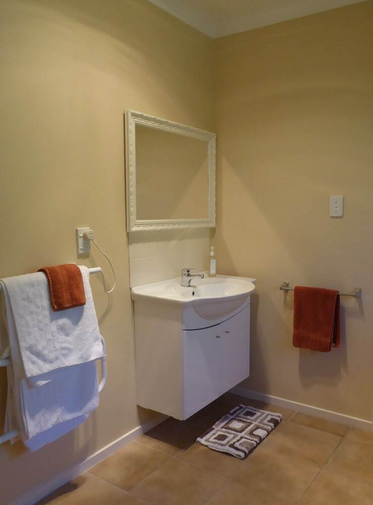 Hazelwood Mapua Bed And Breakfast