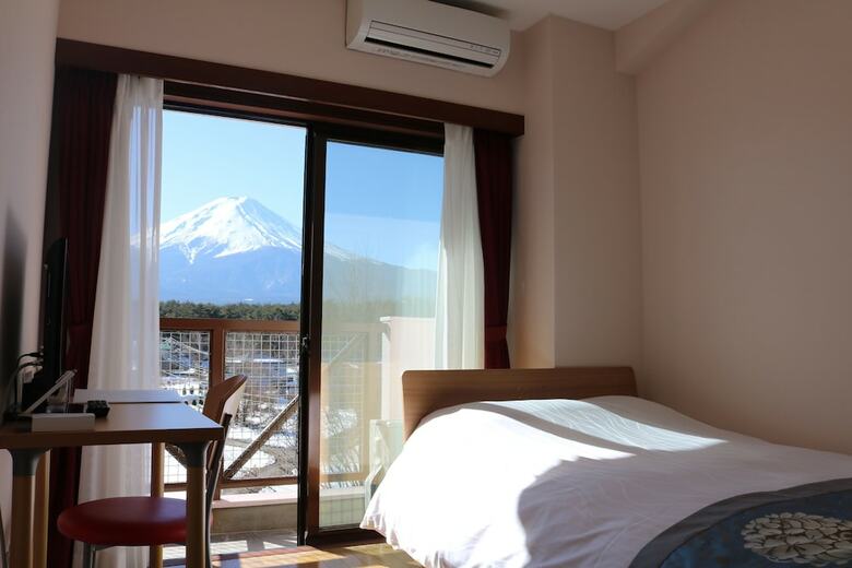 Hotel Fujizakura Inn
