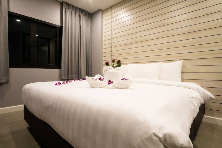 C Cha-am Hotel