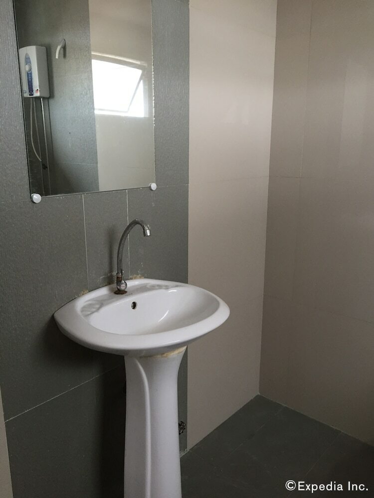 Hotel Iloilo Budget Inn - Jaro