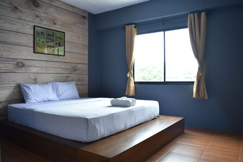 Hostal Hide Bangkok Hostel
