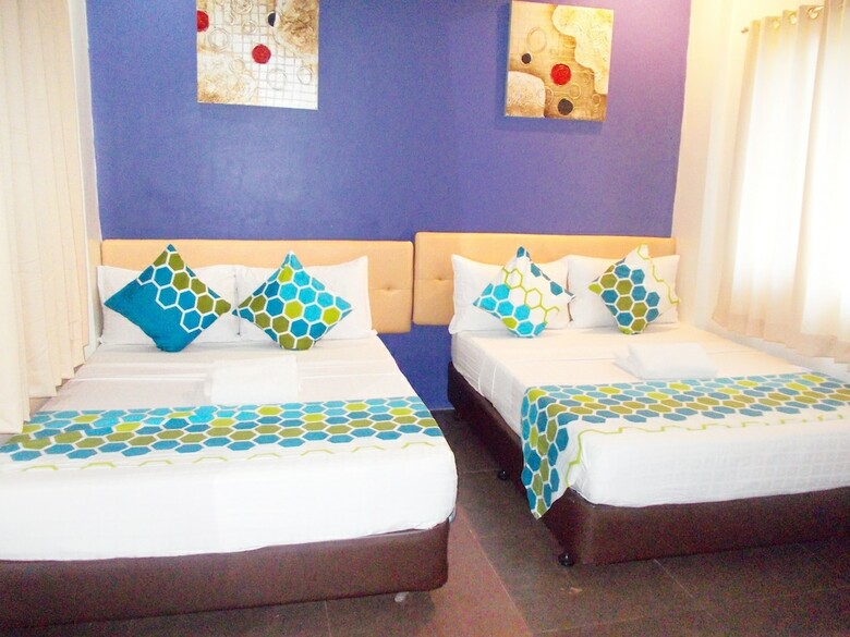 Hotel Abrhys Ridge Inn