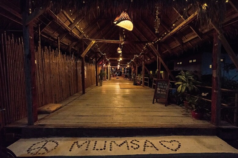 Hotel Mumsa Beach Resort & Restaurant