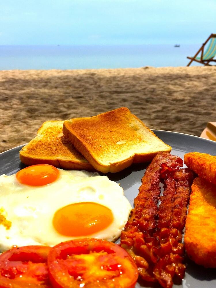 Hotel Mumsa Beach Resort & Restaurant